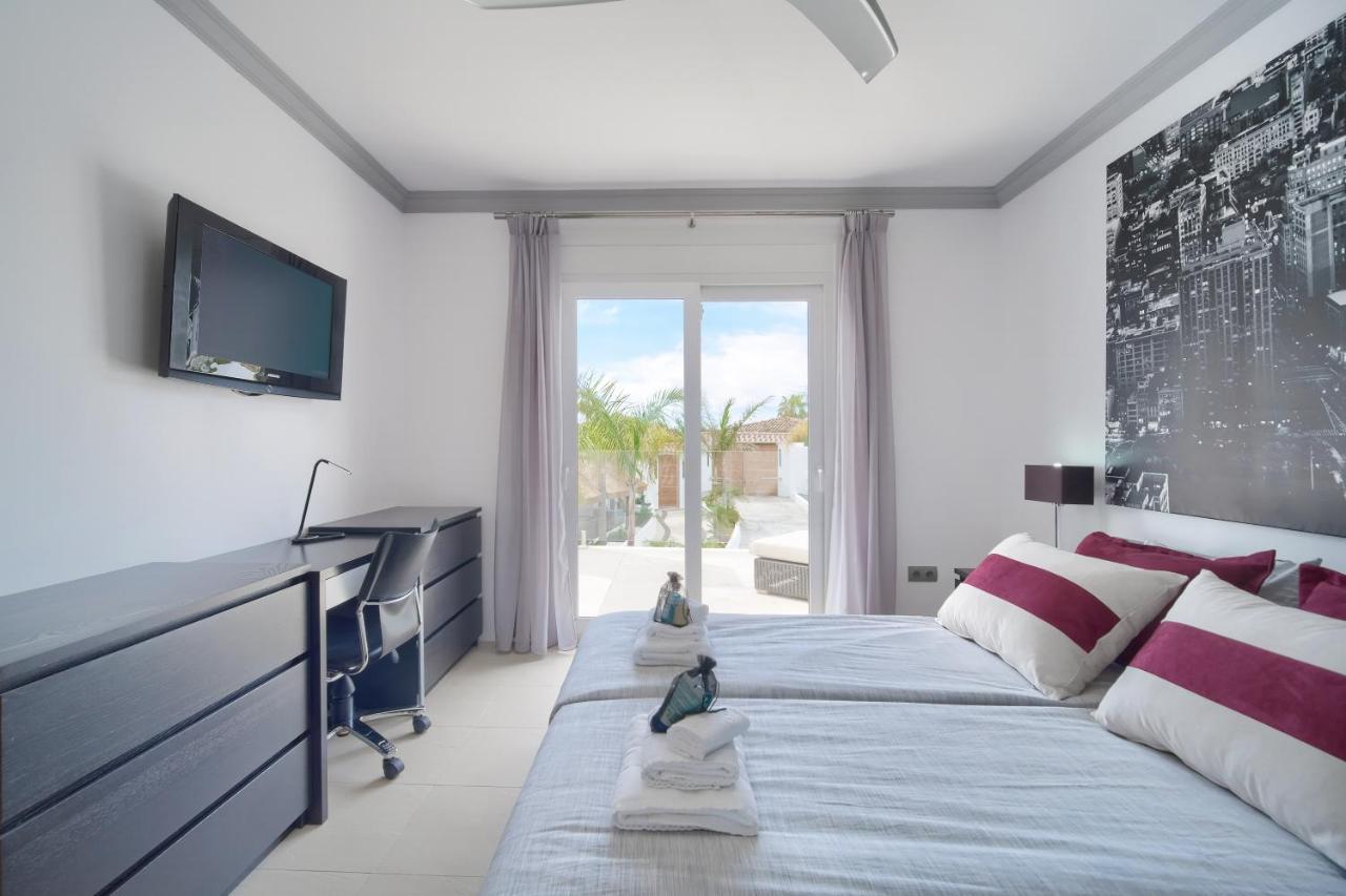 Villa Uno Sitio de Calahonda Εξωτερικό φωτογραφία